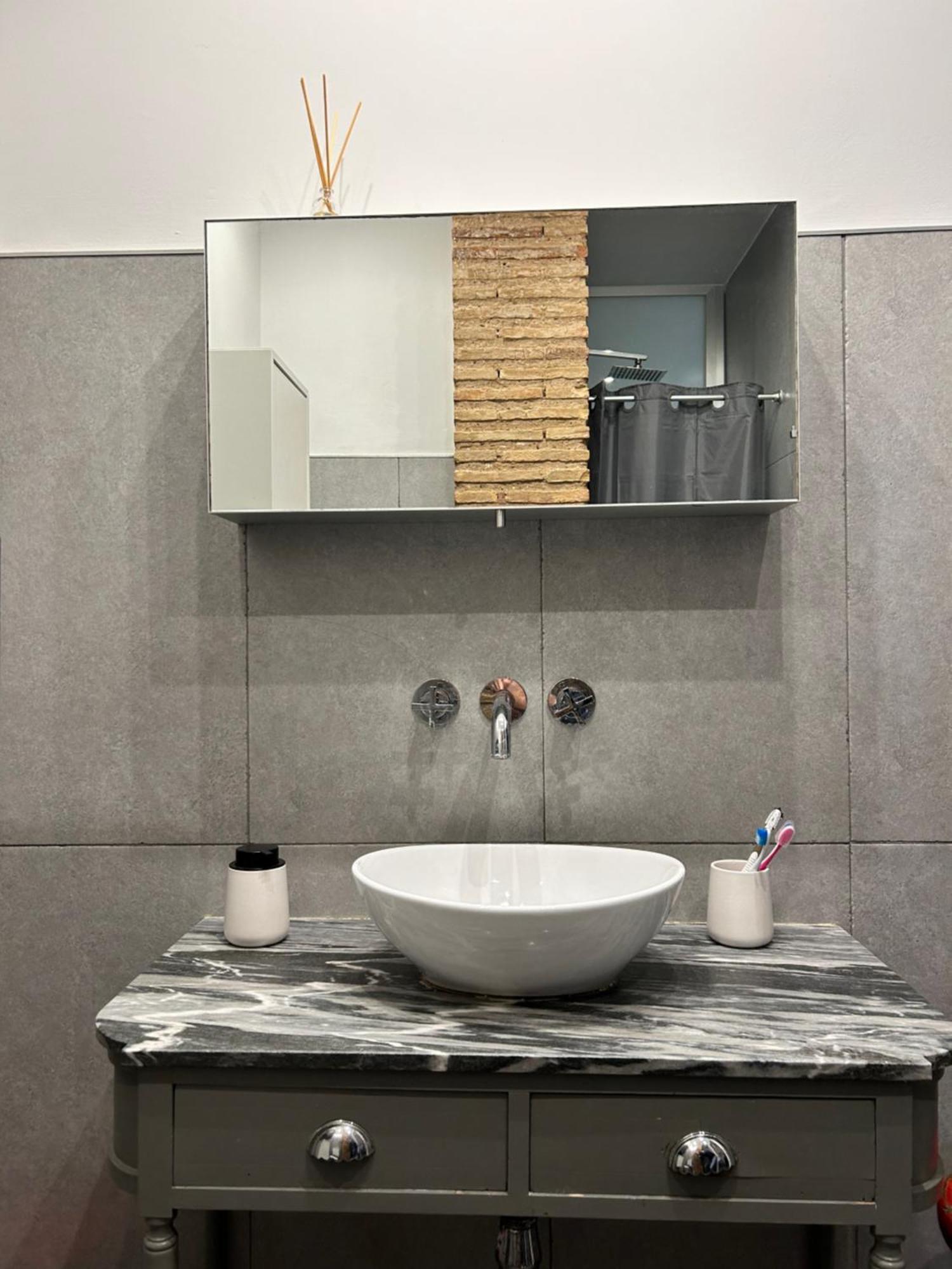Apartamento Chic En Ciutat Vella 瓦伦西亚 外观 照片